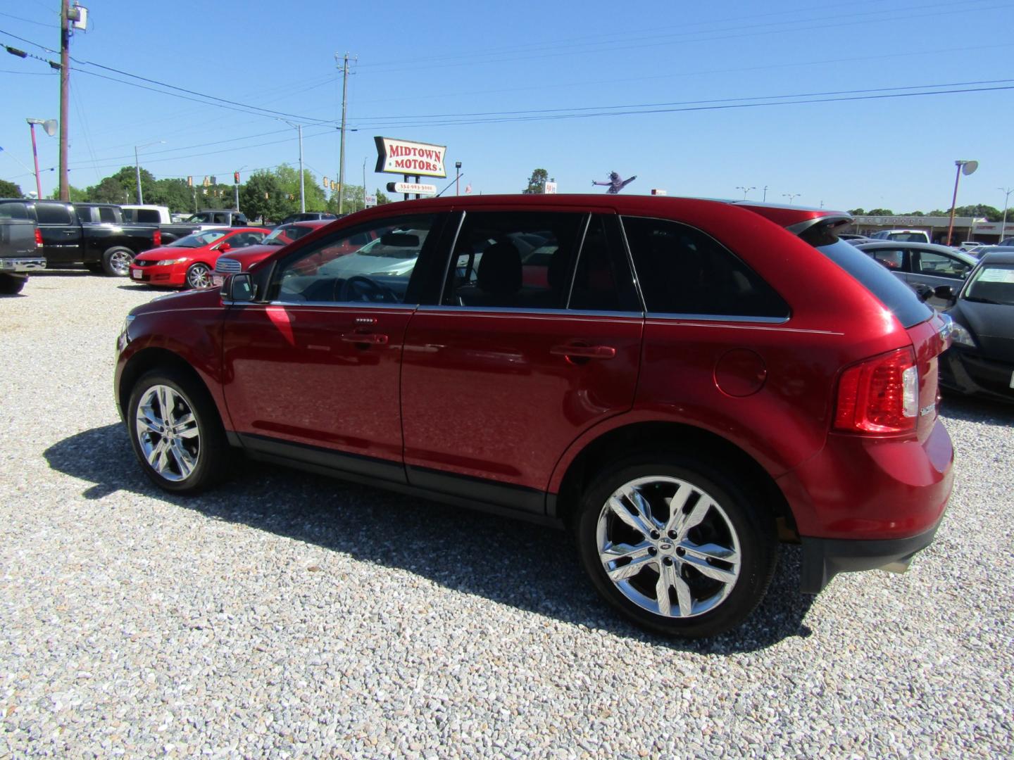 2013 Red /Tan Ford Edge Limited FWD (2FMDK3KC1DB) with an 3.5L V6 DOHC 24V engine, Automatic transmission, located at 15016 S Hwy 231, Midland City, AL, 36350, (334) 983-3001, 31.306210, -85.495277 - Photo#5